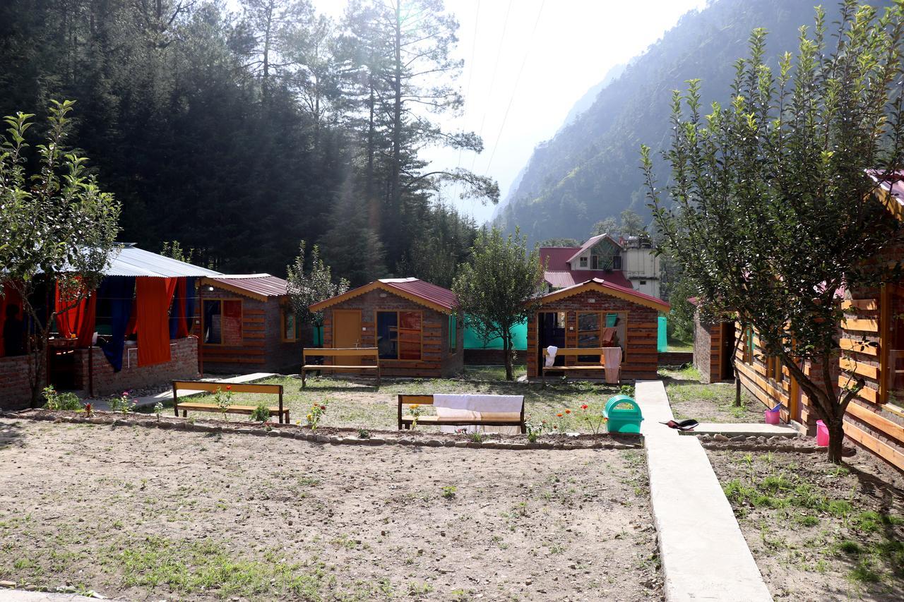 Brick And Wood Cottages Kulu Exterior foto